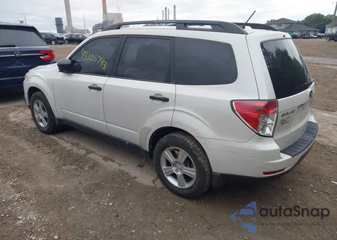 2013 Subaru Forester 2.5X из США, поврежденный, VIN JF2SHABC4DH421341